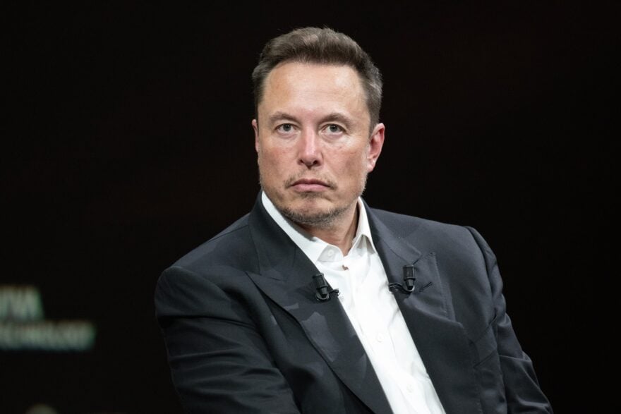 Elon-Musk-2-880x587.jpg