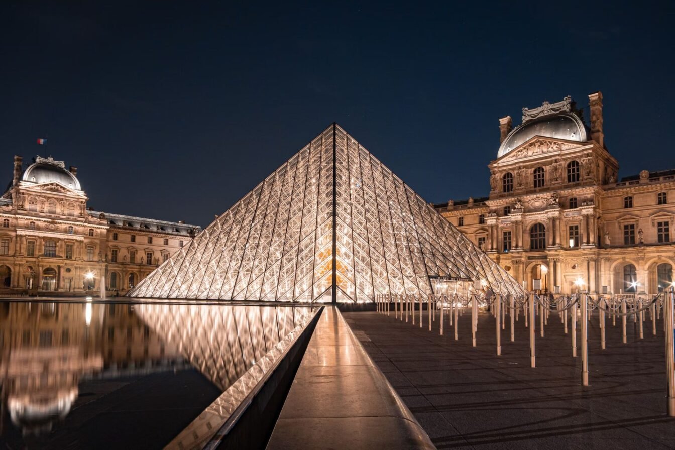 cybersecurite-louvre-1344x896.jpg