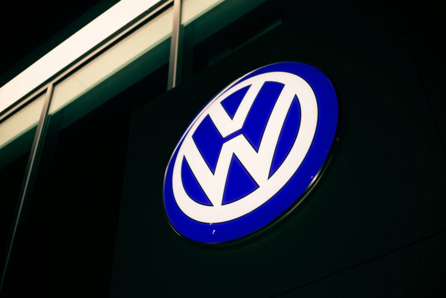 volkswagen-logo-constructeur-880x587.jpg