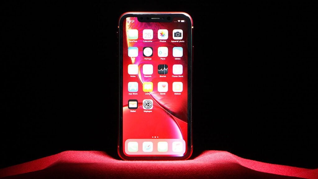 Apple-iPhone-XR-face-1024x577.jpg